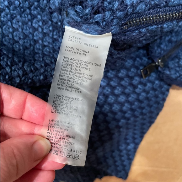 Devoted Blue & Black Women’s Knit Sweater Size Medium - Picture 7 of 7